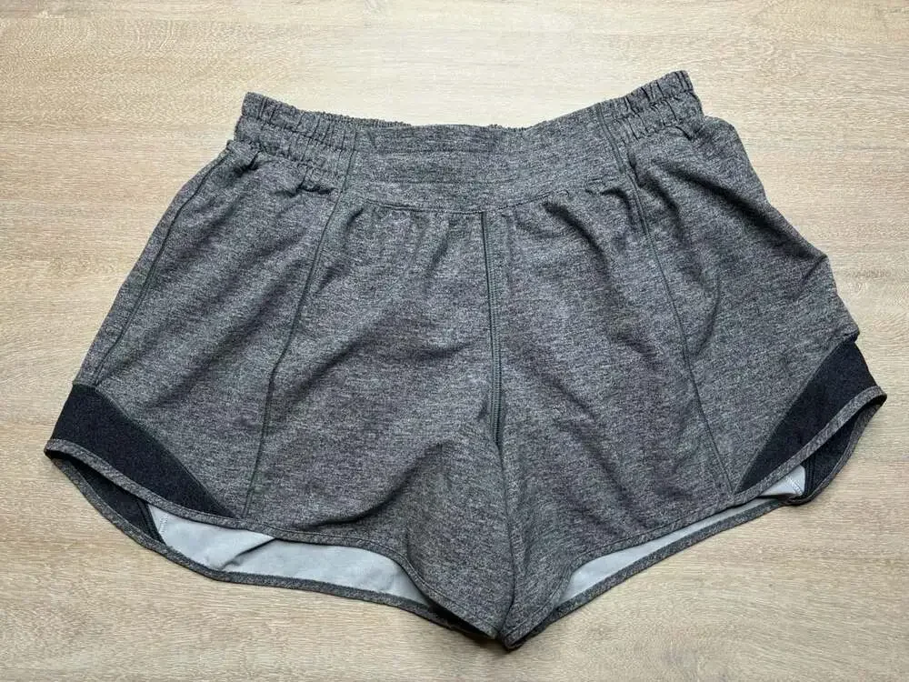 Lululemon hotty hot
